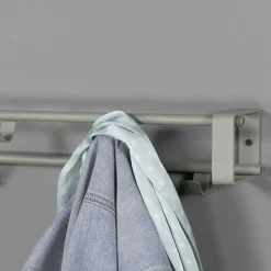 Wohnen Stahl 7 Haken Garderobe in Graugrün - Azulon