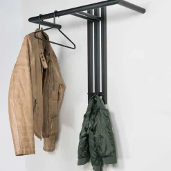 Wohnen Stahl T-Design Wandgarderobe in Schwarz - Brittania