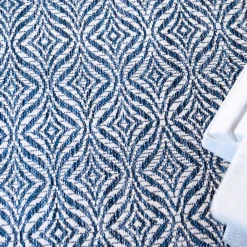 Wohnen Teppiche*Teppich für Draußen in Dunkelblau und Creme - Argyrio