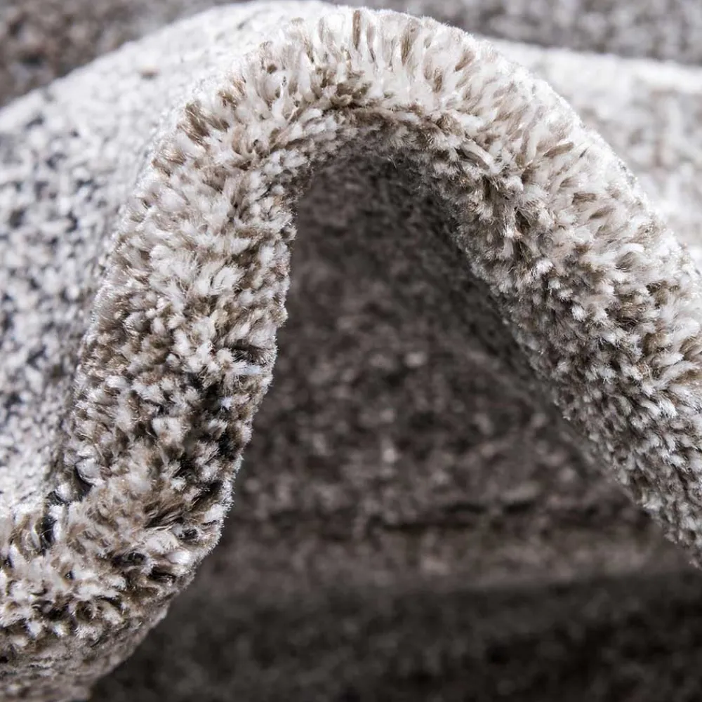 Wohnen Teppich in Hellgrau mit dunkelgrauem Rand - Armina