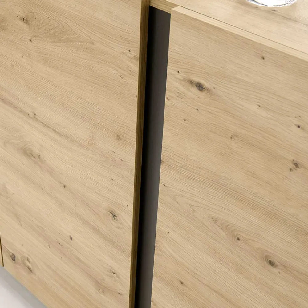 Wohnen Sideboards*Türen-Kommode mit Sockelgestell - Lairian