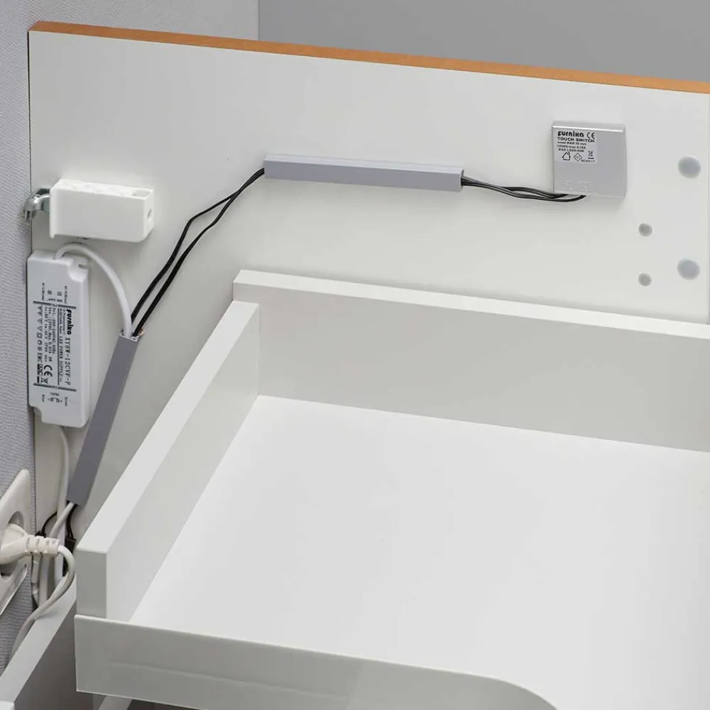 Wohnen Schränke|Skandinavische Möbel*Waschtischkonsole mit LED Licht - Zenata