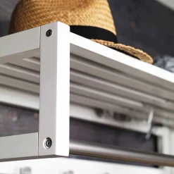 Wohnen Bürogarderoben*Weiße Hängegarderobe aus Massivholz - Gorfu