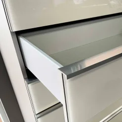 Wohnen Sideboards & Kommoden|Küchenschränke*Weiße Hochkommode mit Glasfront - Rocca