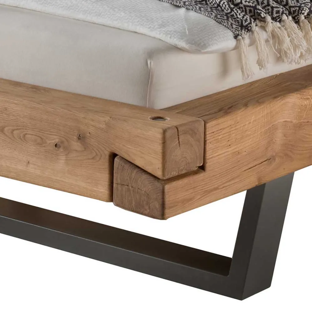 Wohnen Naturholzmöbel|Betten*Wildeiche Balkenbett in Schwebeoptik Iloventa mit Metallkufen Industrial