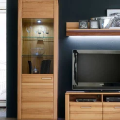 Wohnen Wohnzimmer Vitrine Athias aus Kernbuche