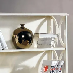 Wohnen Wunderschönes Standregal Baciare mit eleganten Verzierungen