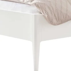 Wohnen 140x200 Bett in Weiß aus Buche & Kunstleder - Shian