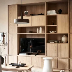 Wohnen 40x199x40 2-türiger Schrank in Eiche Furnier - Ewana